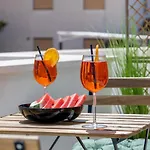 Bonaca With Terrace, Barbecue And Private Parking